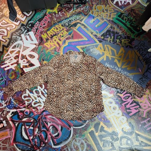 Worthington Leopard print button-up thick long sleeve blouse - size XXL - Picture 1 of 8